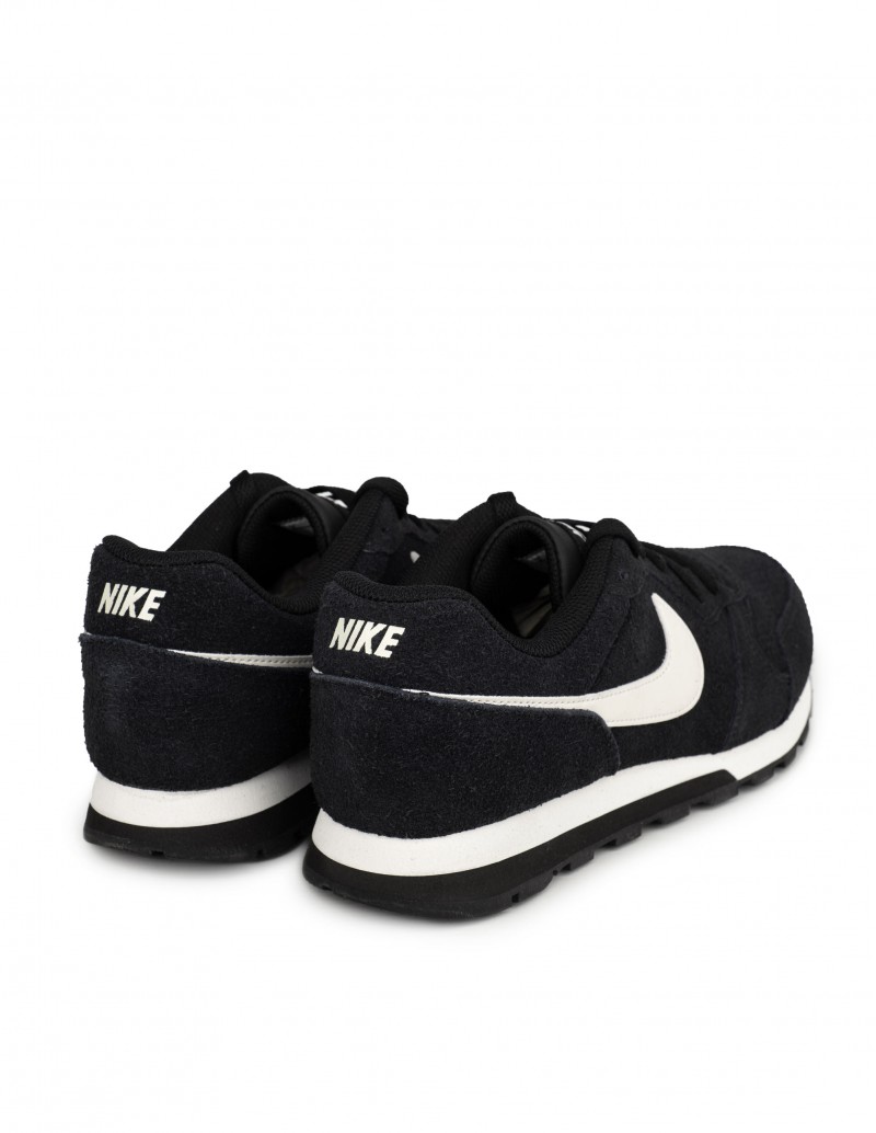 zapatillas Nike md runner 2 negras