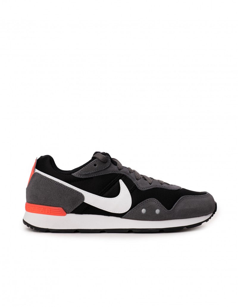 NIKE Venture Runner Grises