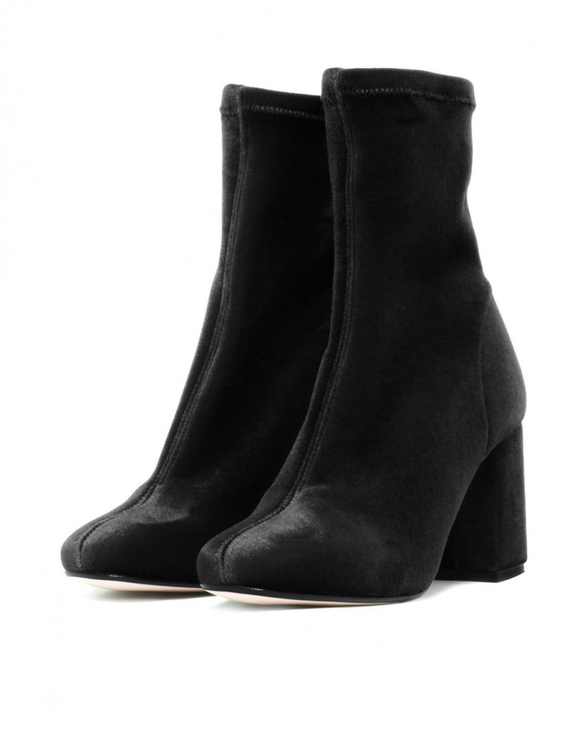 Bota Calcetín Tacón Terciopelo Negro
