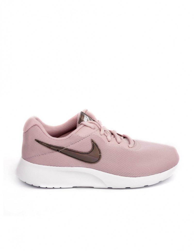 NIKE Tanjun Rosas Logo Holografico