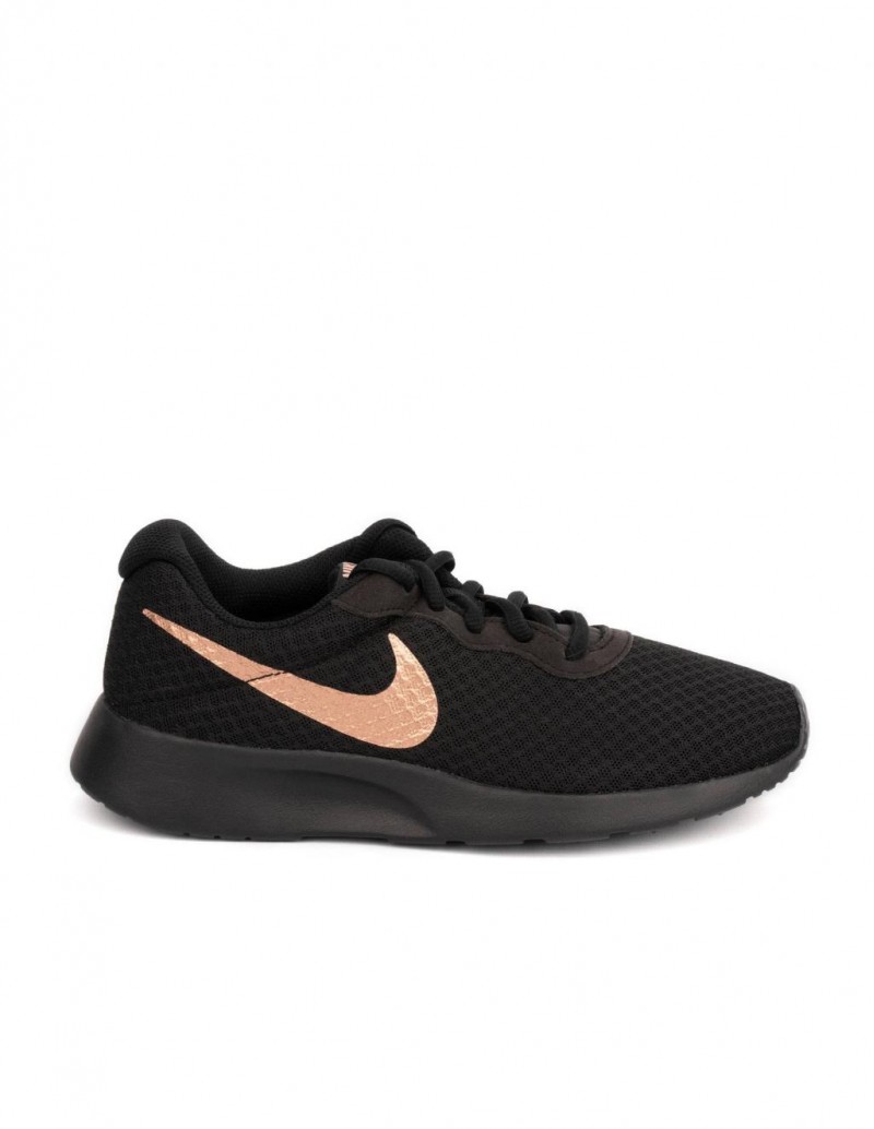 NIKE Deportivas Tanjun Negras Logo Bronce