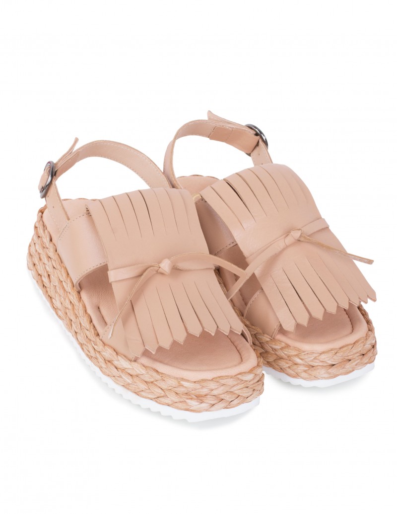 Sandalias Nude Lengüeta Flecos