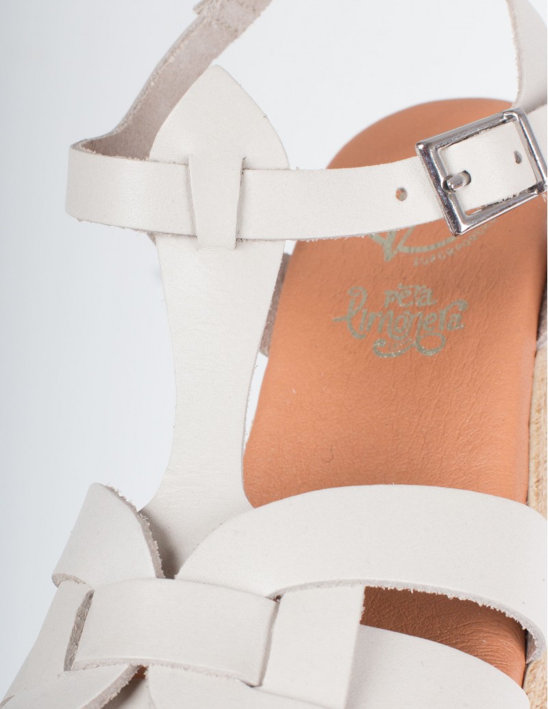 Sandalias Piel Blanco Crudo detalle