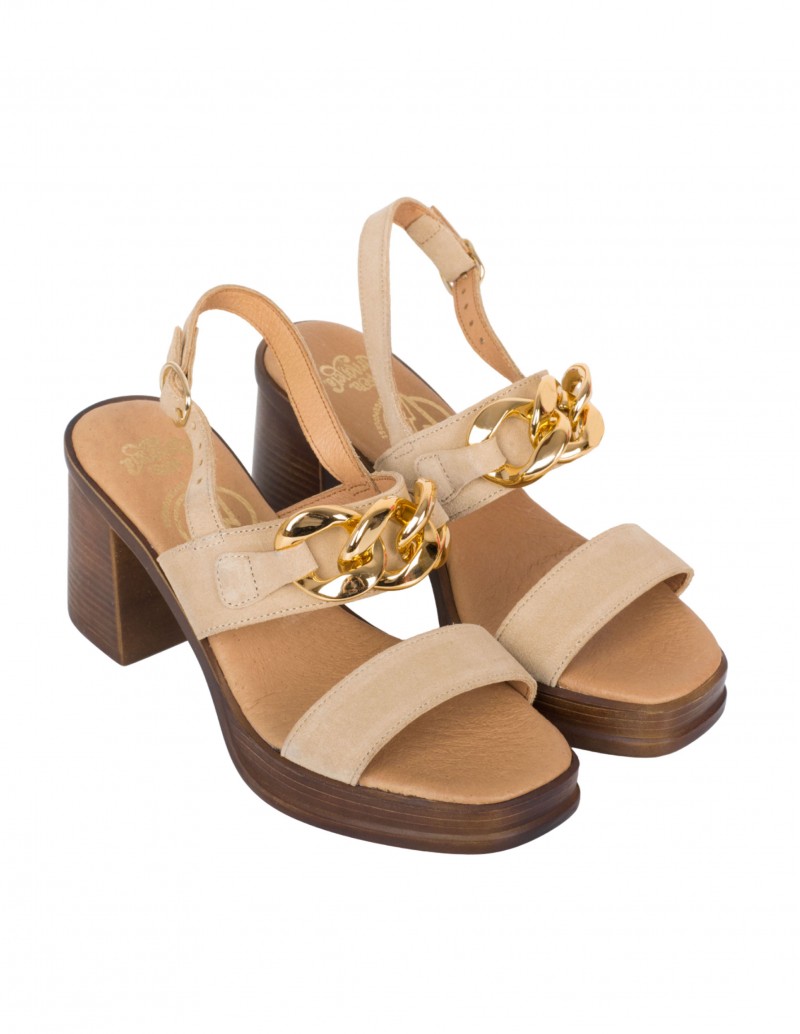 Sandalias Piel Beige Cadena Dorada