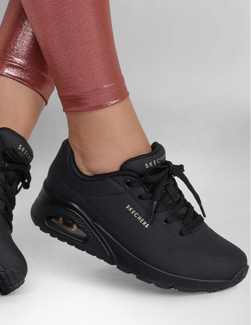 SKECHERS Mujer Negras