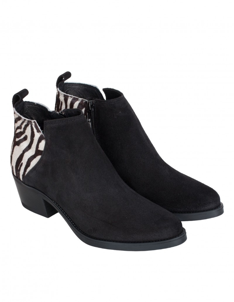 Botines Camperos Negros Animal Print
