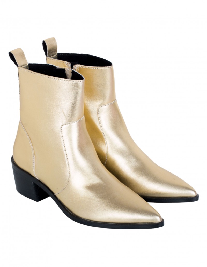 Botines Camperos Dorados 2