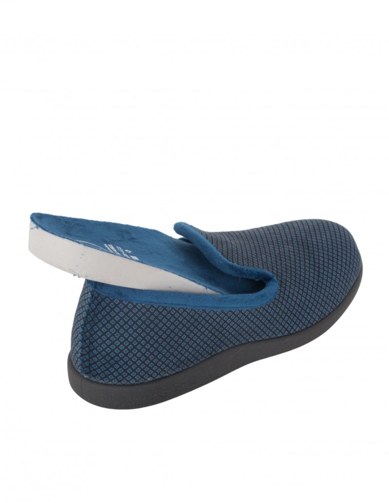 Comprar zapatillas de casa cerradas para hombre