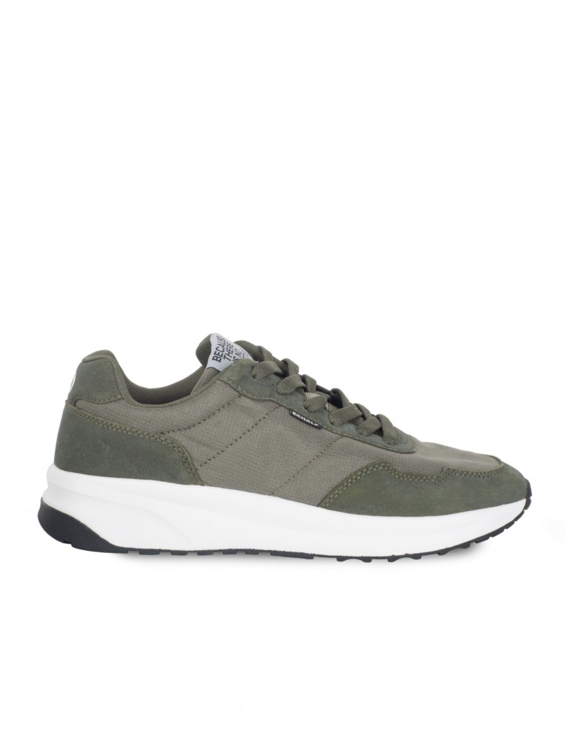 Zapatillas Suce recicladas color verde kaki Ecoalf