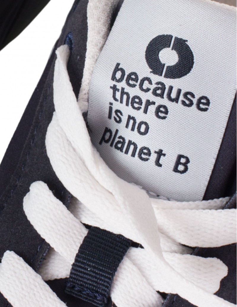 Etiqueta zapatillas Ecoalf Because there is no planet B