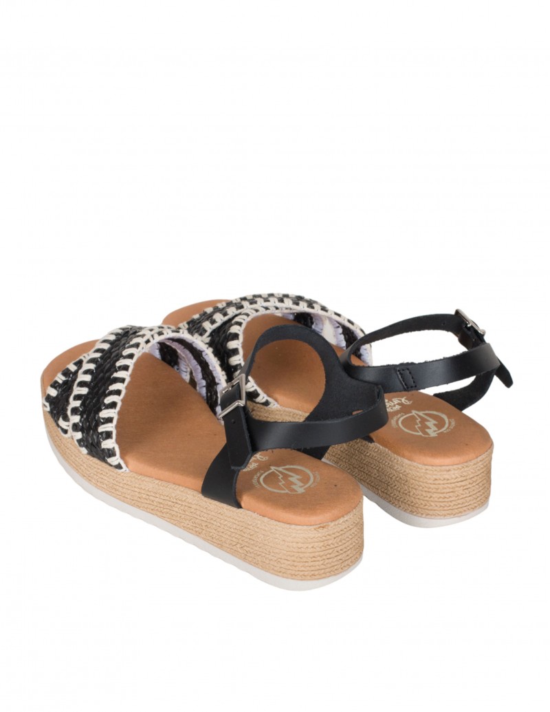 Sandalias cuña baja ajustables con hebilla negro