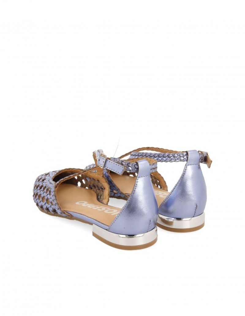 Detalle talón bailarinas trenzadas azul metalizado Gioseppo mujer