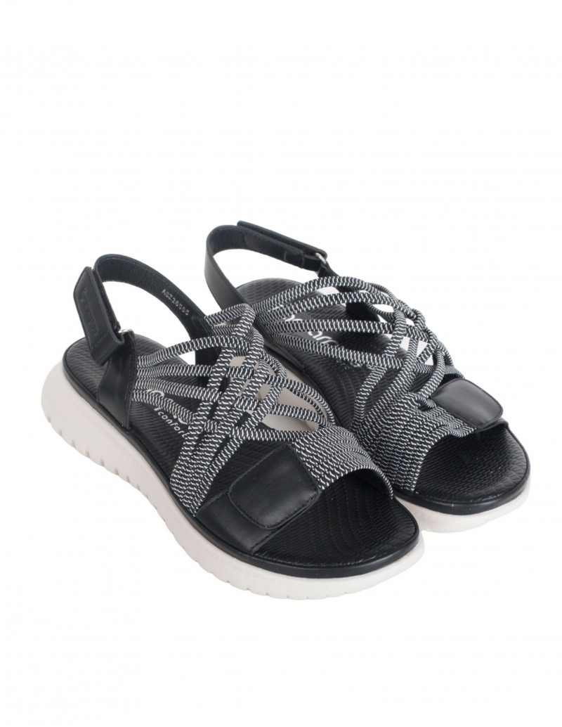 Sandalias elásticas negras para mujer Amarpies cierre velcro 2