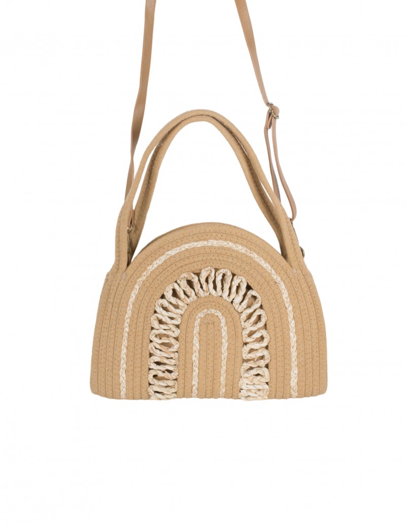 bolso de punto beige con detalles en rafia