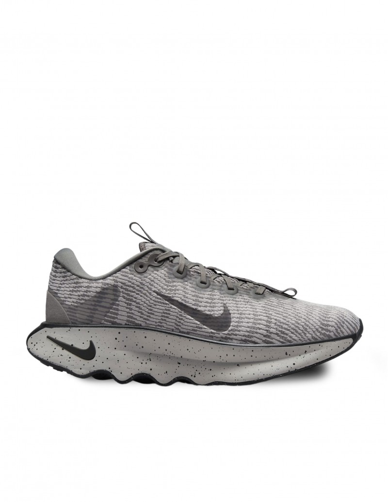 Zapatillas Nike Motiva gris