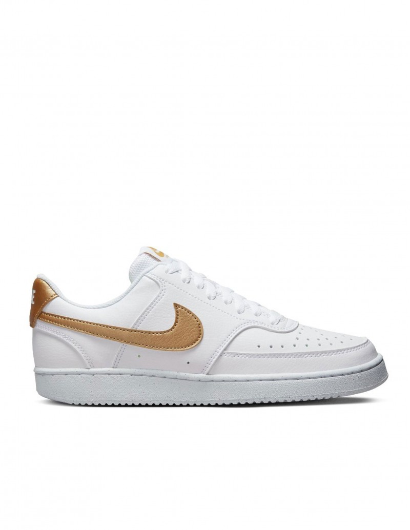 Zapatillas Nike Court Vision Low Next Nature dorado