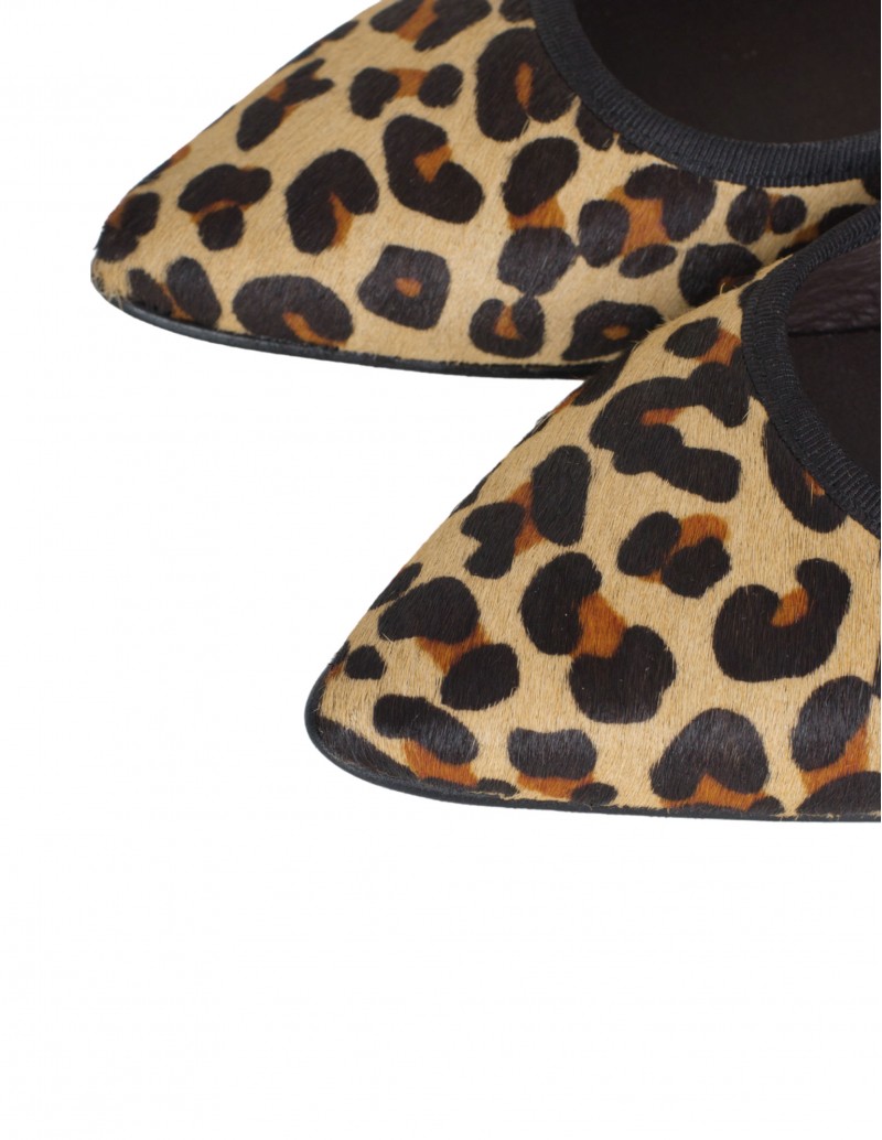detalle punta manoletinas leopardo