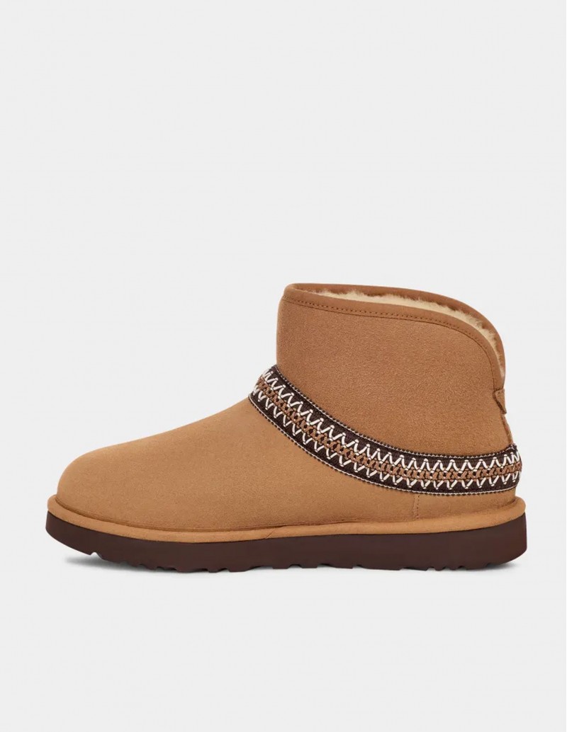 botas planas marrones ugg mini