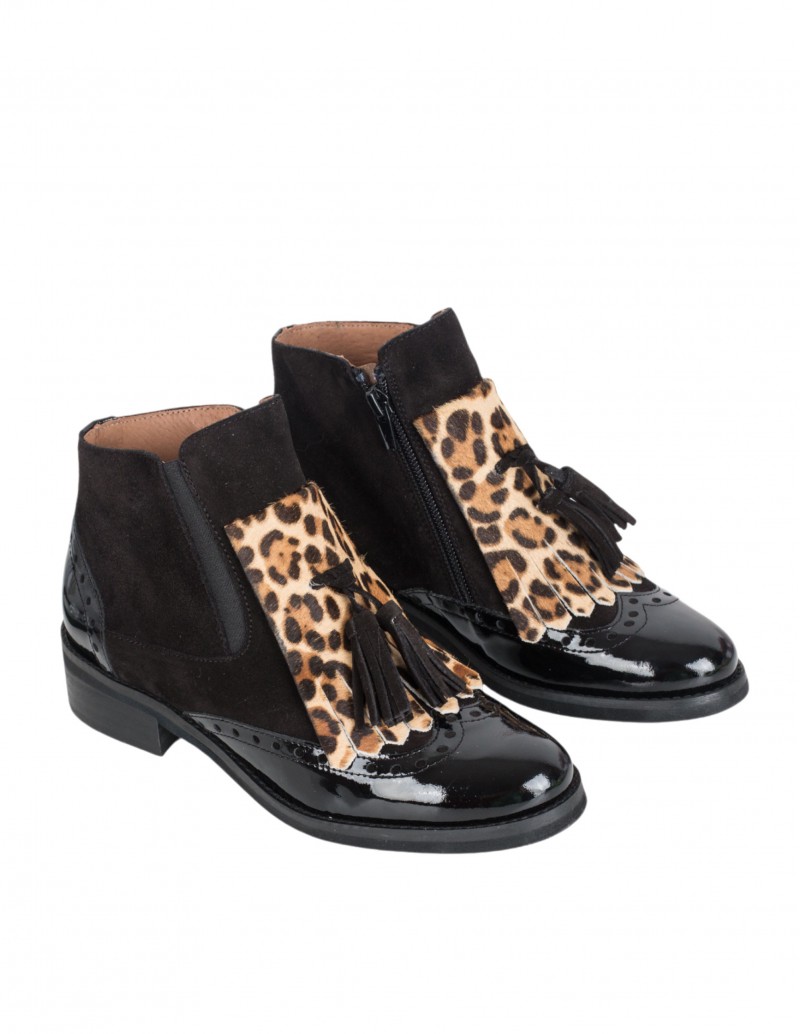 Botines Planos Charol Leopardo SALONISSIMOS 2