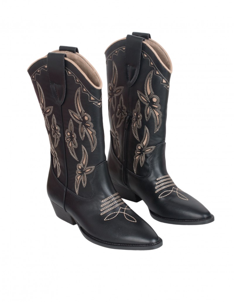 Botas Camperas Troqueladas Negras 2