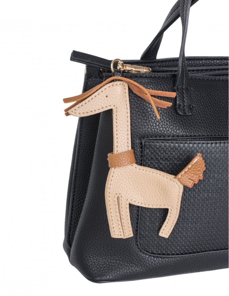 detalle llavero charm galgo