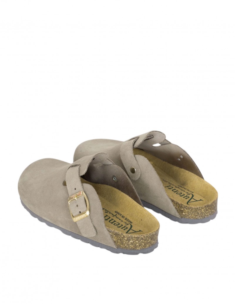 zuecos color topo serraje