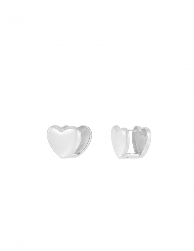 Pendientes Corazón Plateados