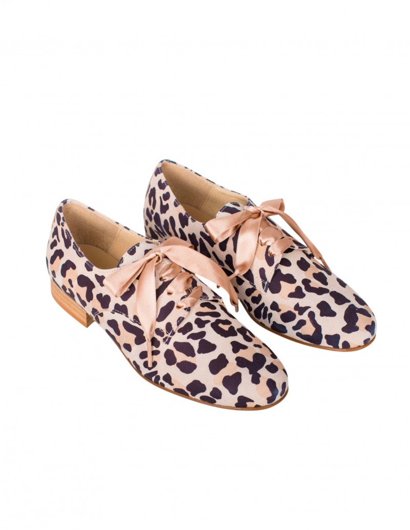 zapato plano leopardo