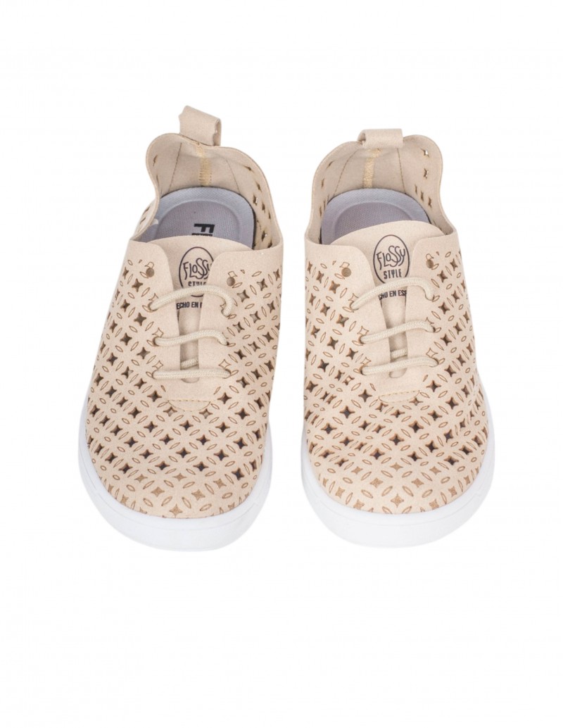 deportivas beige verano