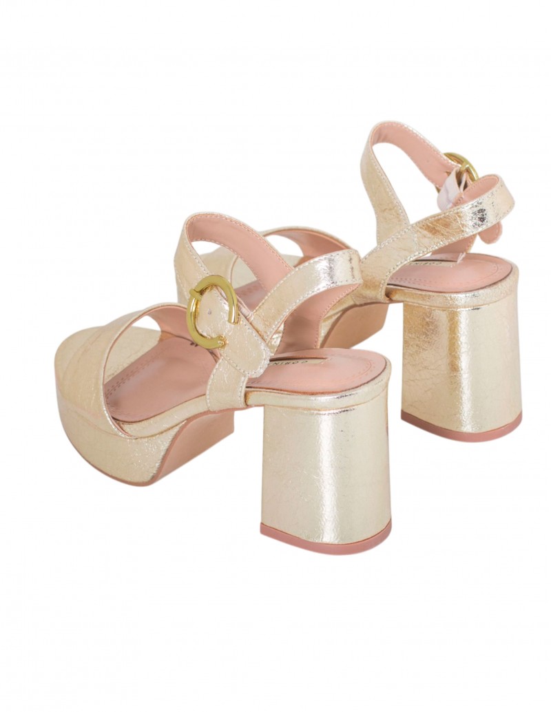 sandalia color dorado Corina