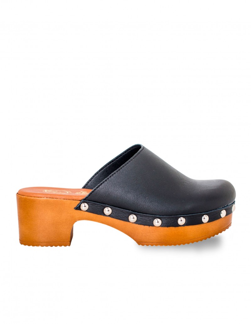 Zuecos Madera Tachas Piel Negro PERA LIMONERA