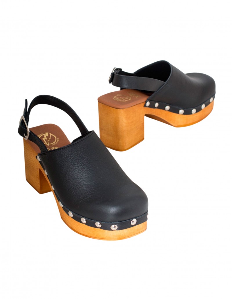 zueco piel negra