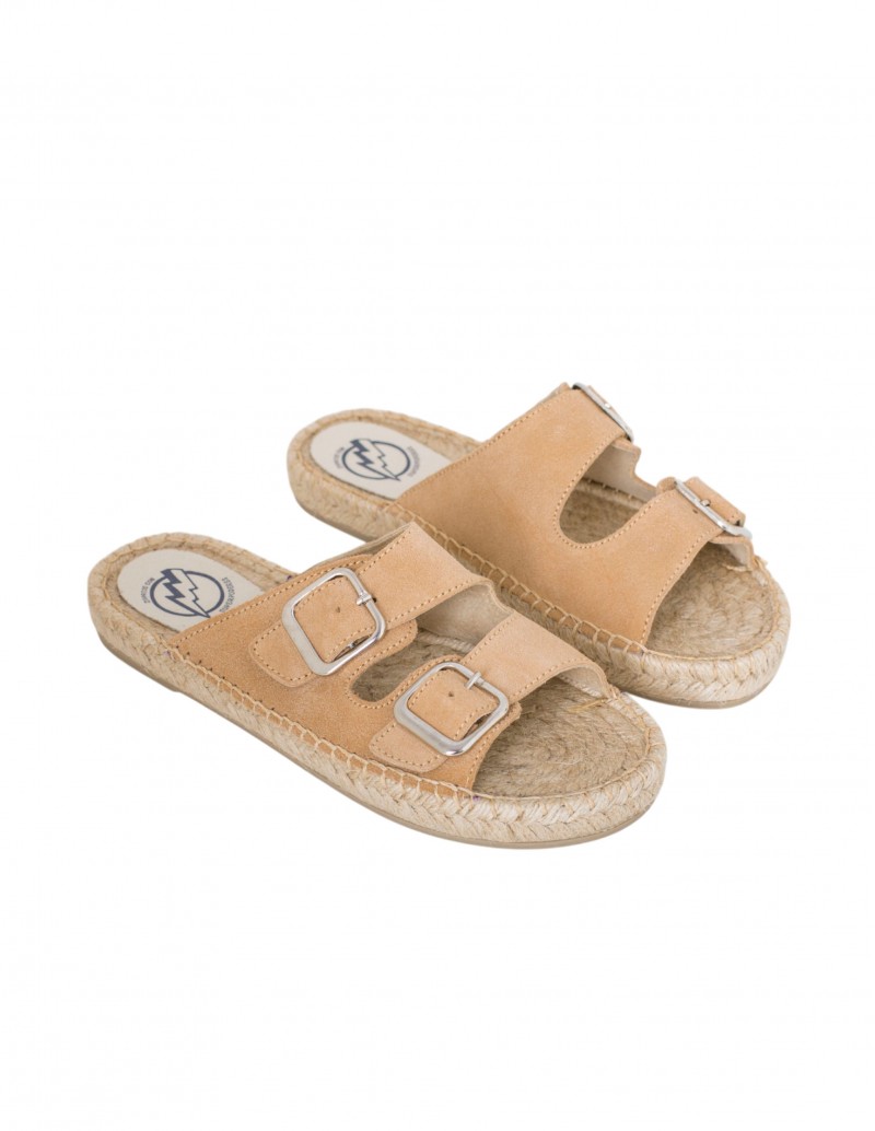 sandalia plana con hebillas esparto