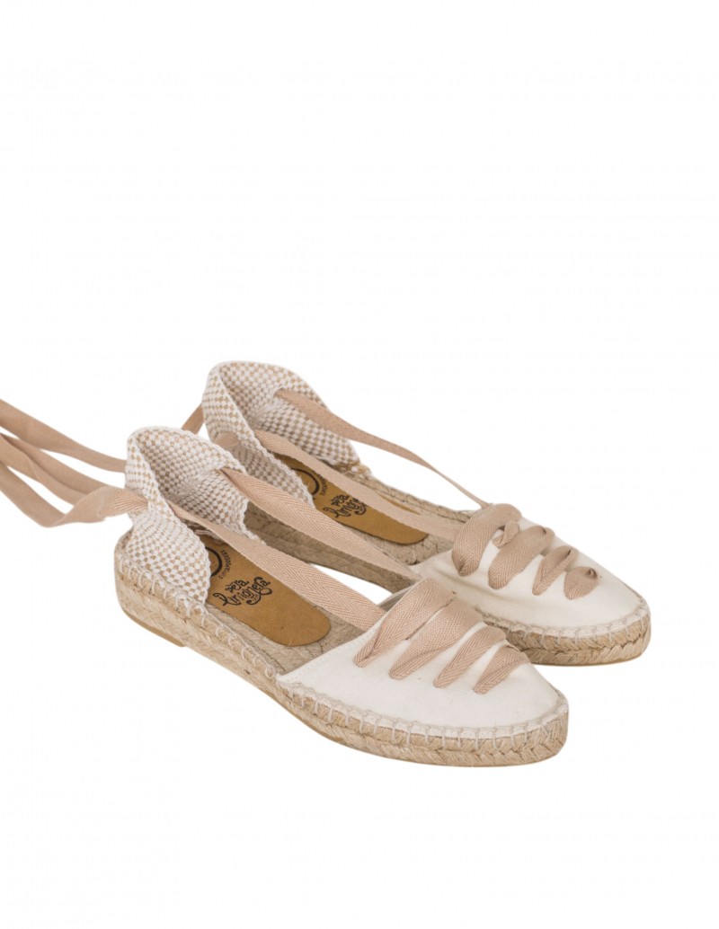 alpargata punta afilada beige
