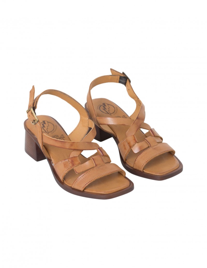 sandalia cómoda cuero