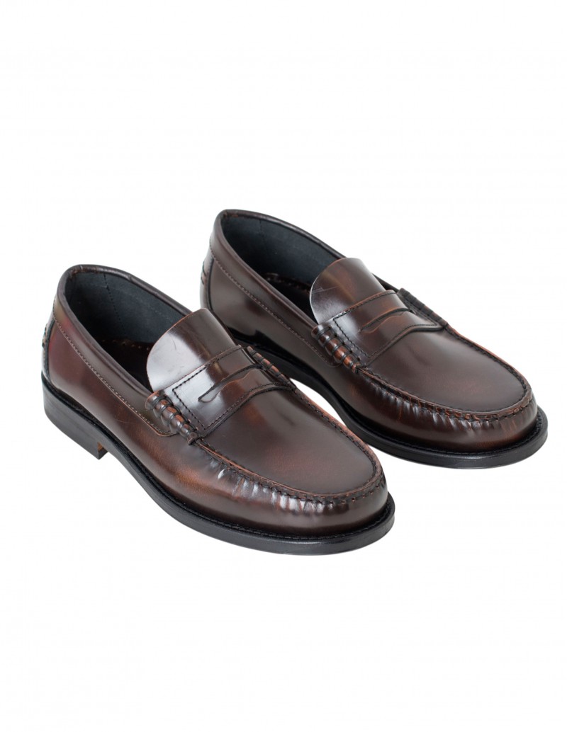 mocasines marrones de piel para hombre