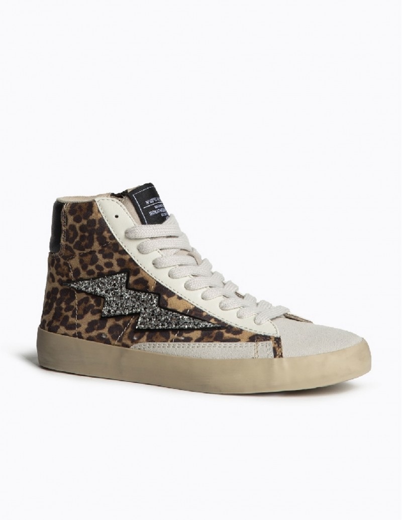 Zapatillas caña alta con leopardo