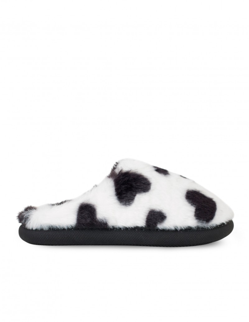 Zapatilla Casa Corazones Negro