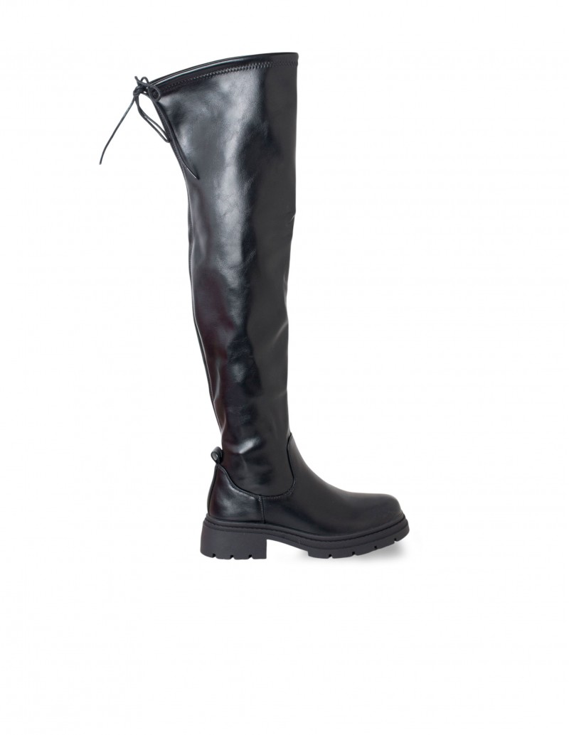 Bota Mosquetera Suela Track Negro