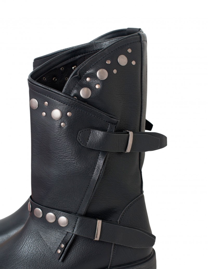 detalle tachuelas esféricas
