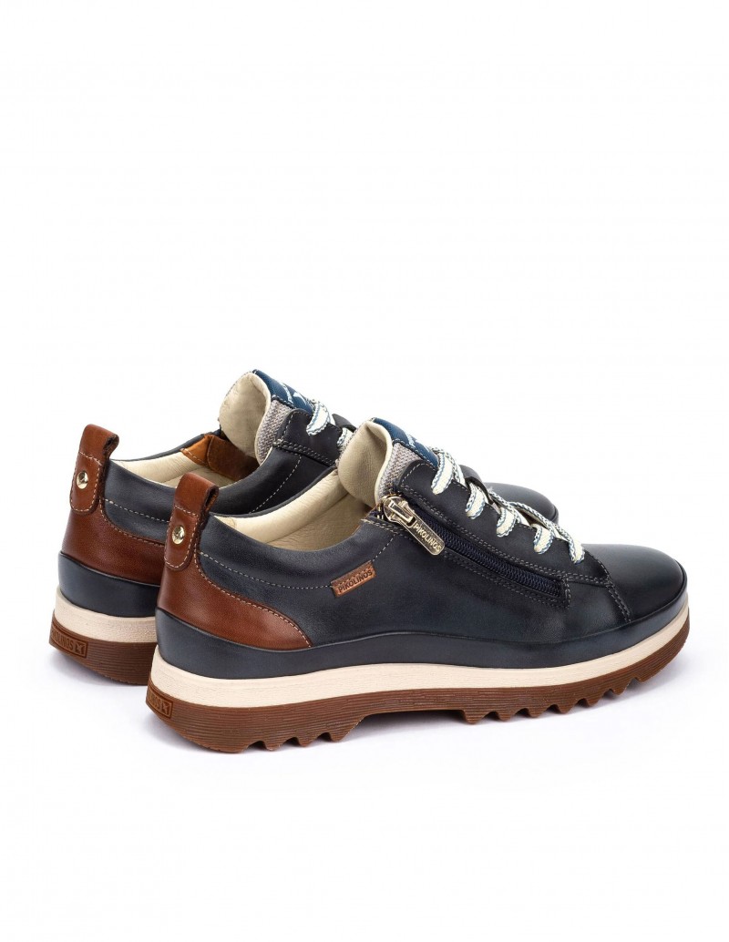 zapato deportivo azul marino
