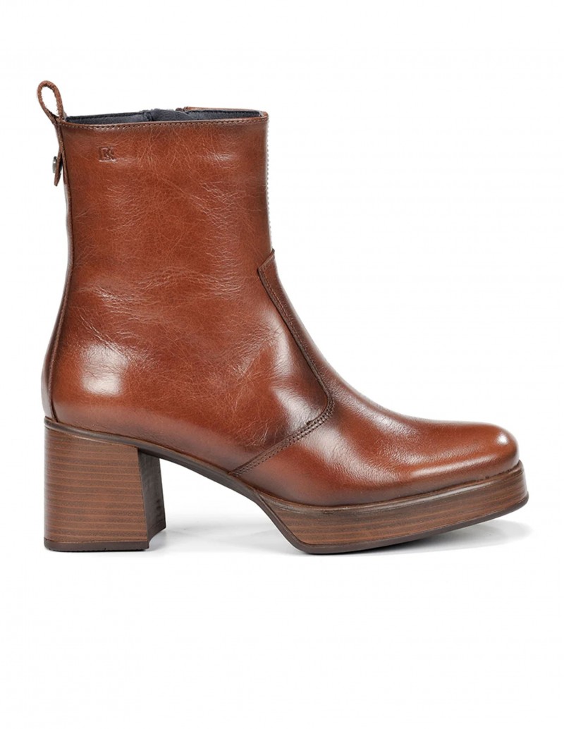 FLUCHOS Botines Marrones Tacón Ancho