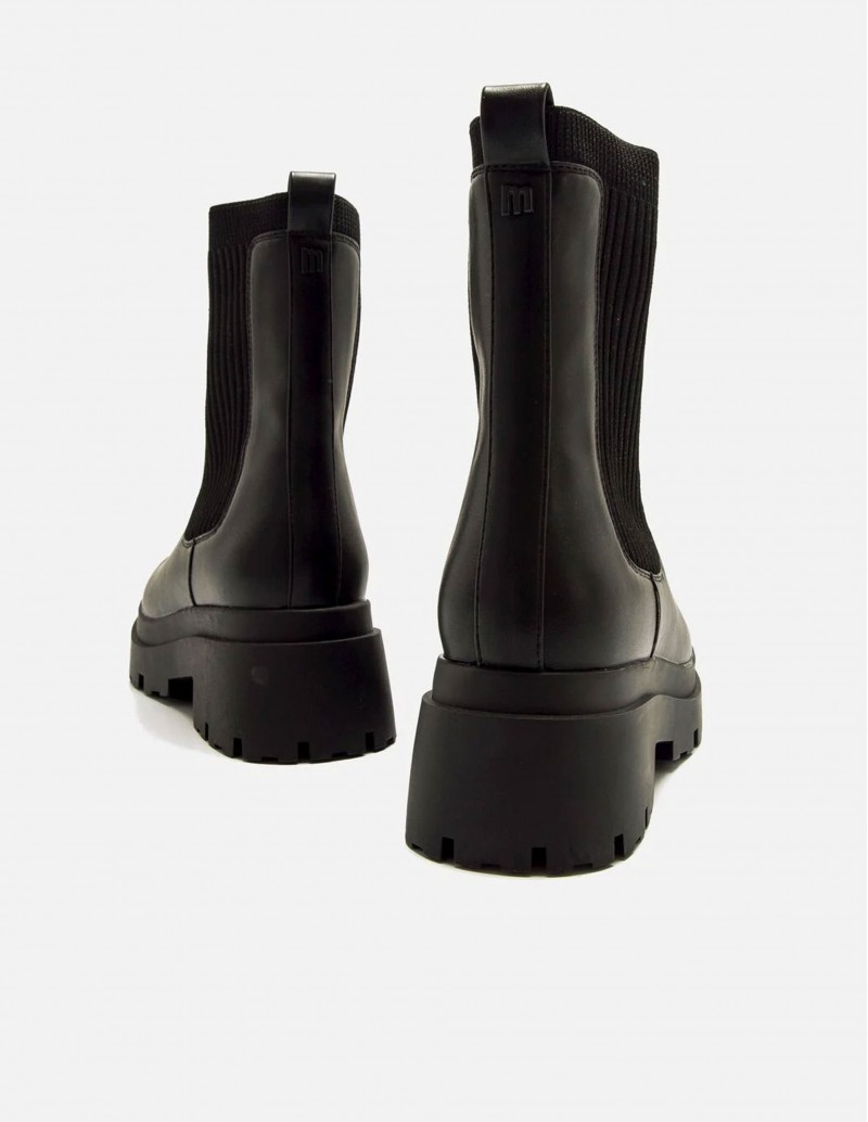 detalle trasero botas missione