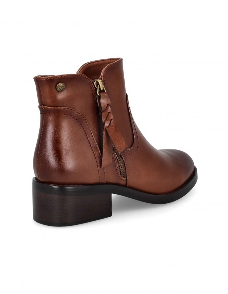 botin con cremallera marrón