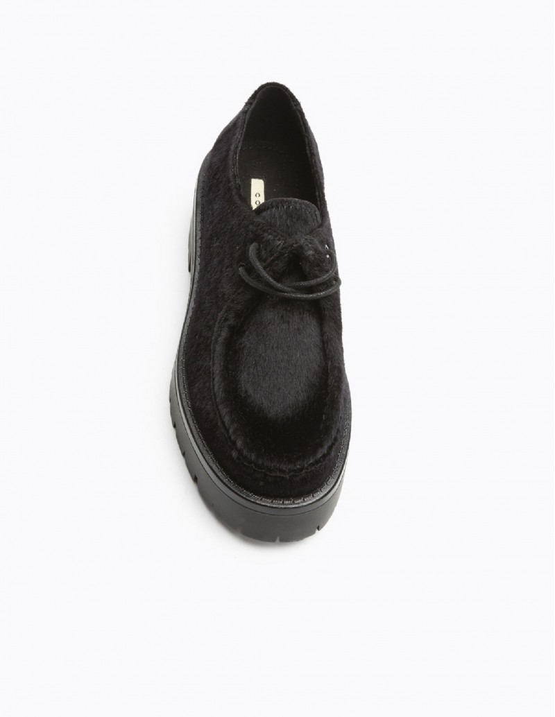 wallabee pelo