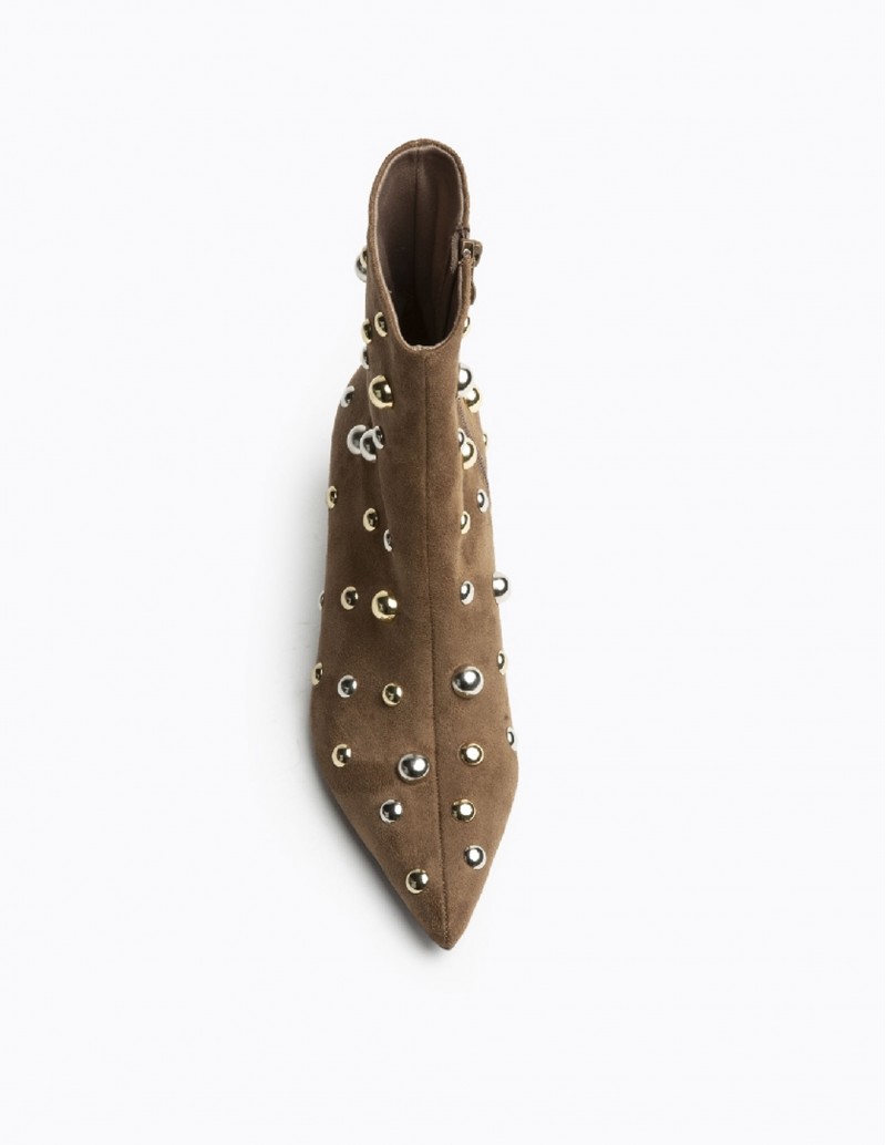 botin camel acabado en punta