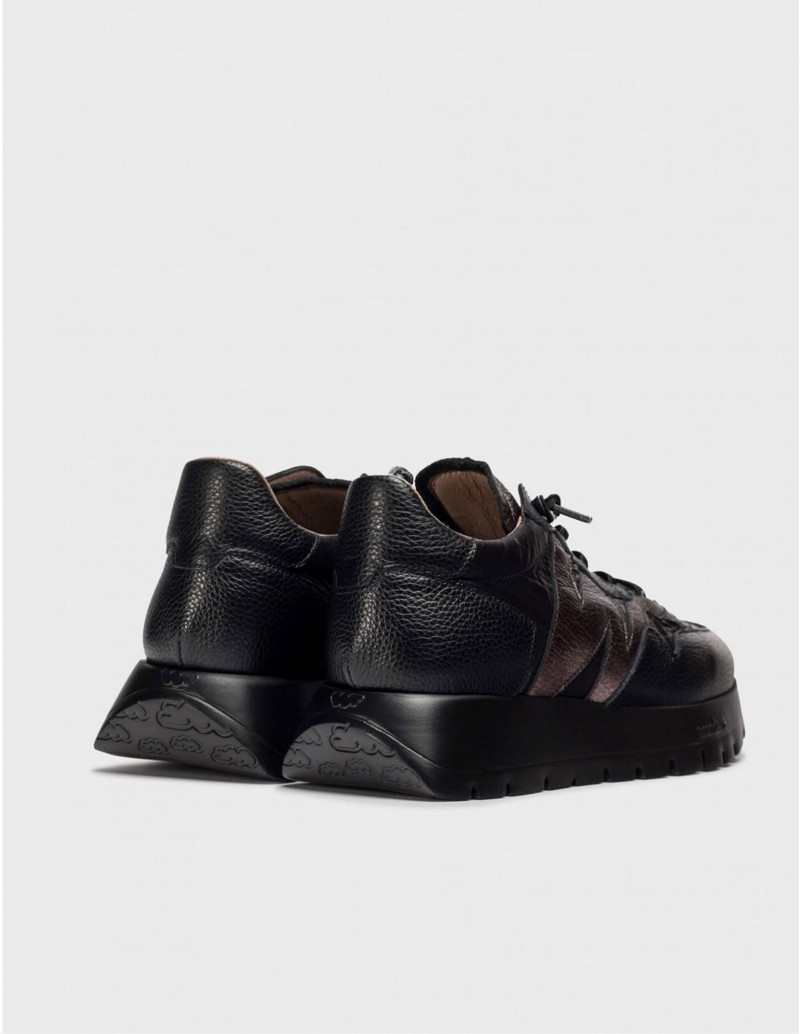 zapatillas negras wonders