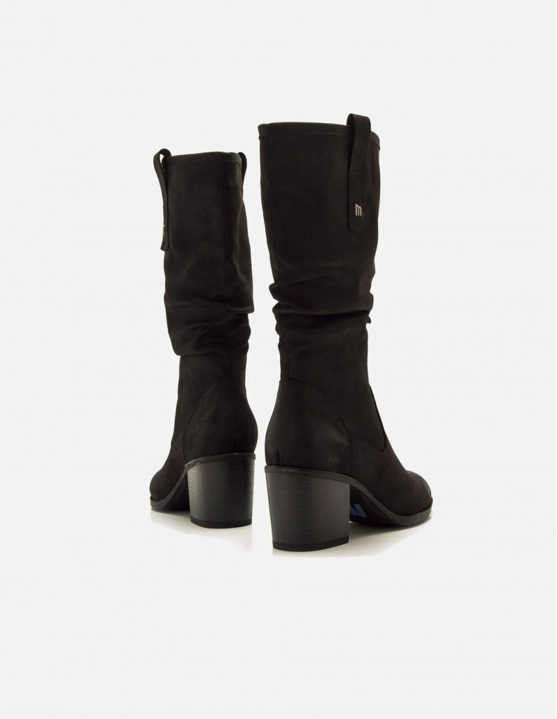 bota caña arrugada negra