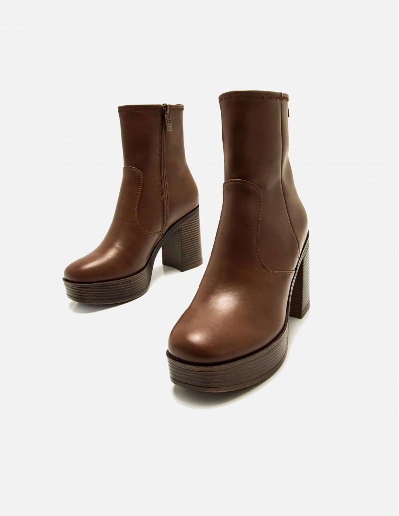 botines de tacón marrones 70s