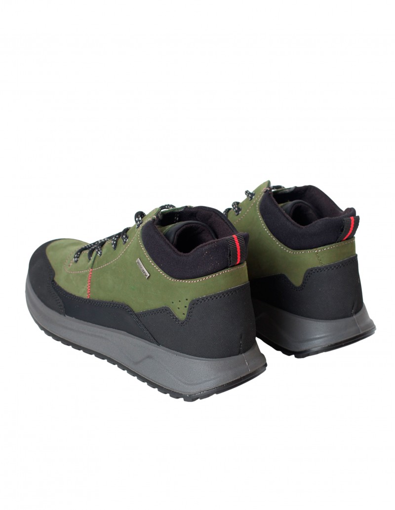 botín deportivo impermeable